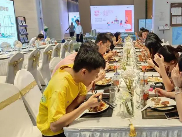 ���u���������˾����۲ͣ����h�Ͷ�������